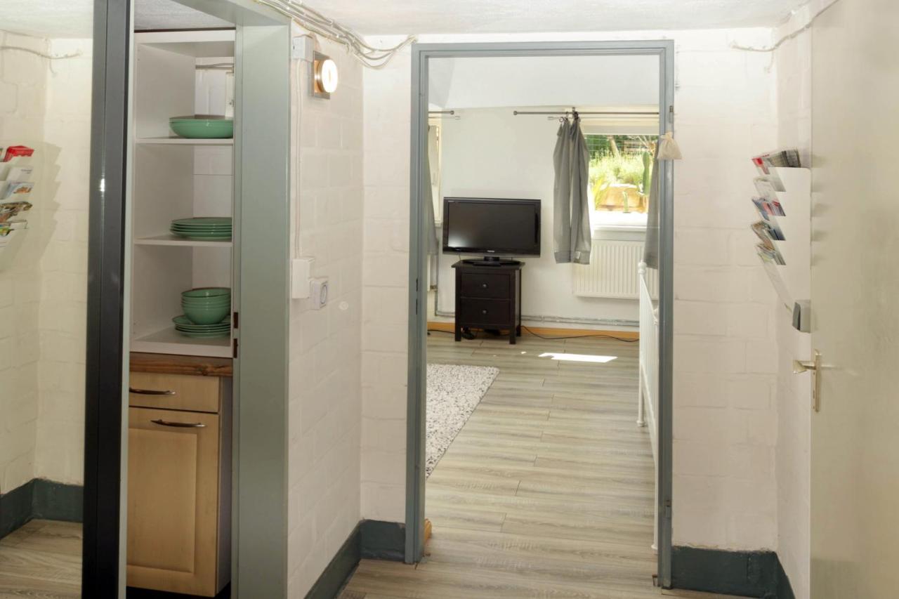 Cozy Souterrain-Half-Basement-Apartment Included 2 Bicycles Berlin Exterior photo
